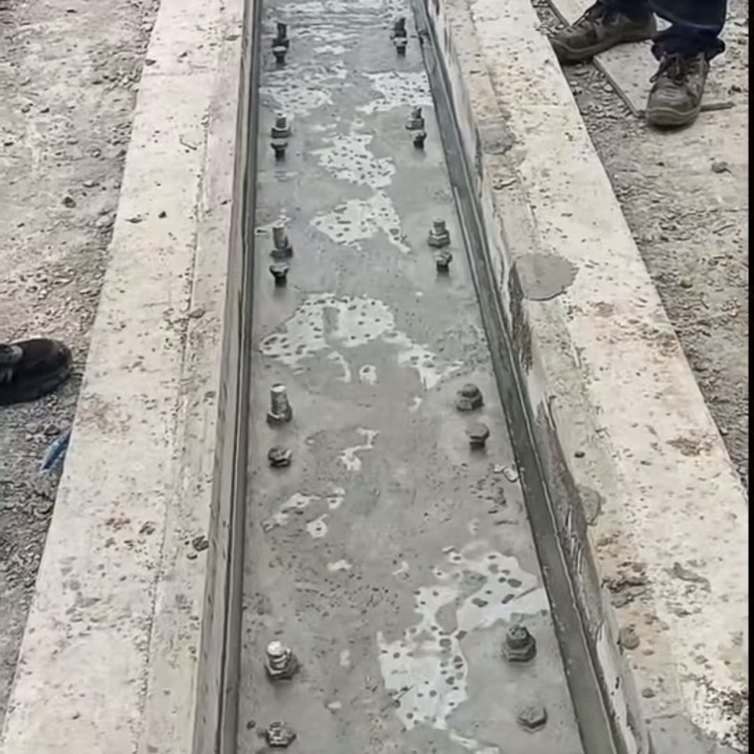 揭西港口码头起重机龙门吊重型机械设备稳固用早强快凝轨道胶泥